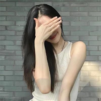 黄阿丽：小眼镜蛇